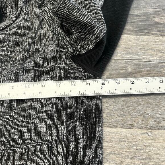 Lululemon To Class Black Grey Womens 8 Button Stretch French Terry Hooded Jacket - Picture 7 of 10